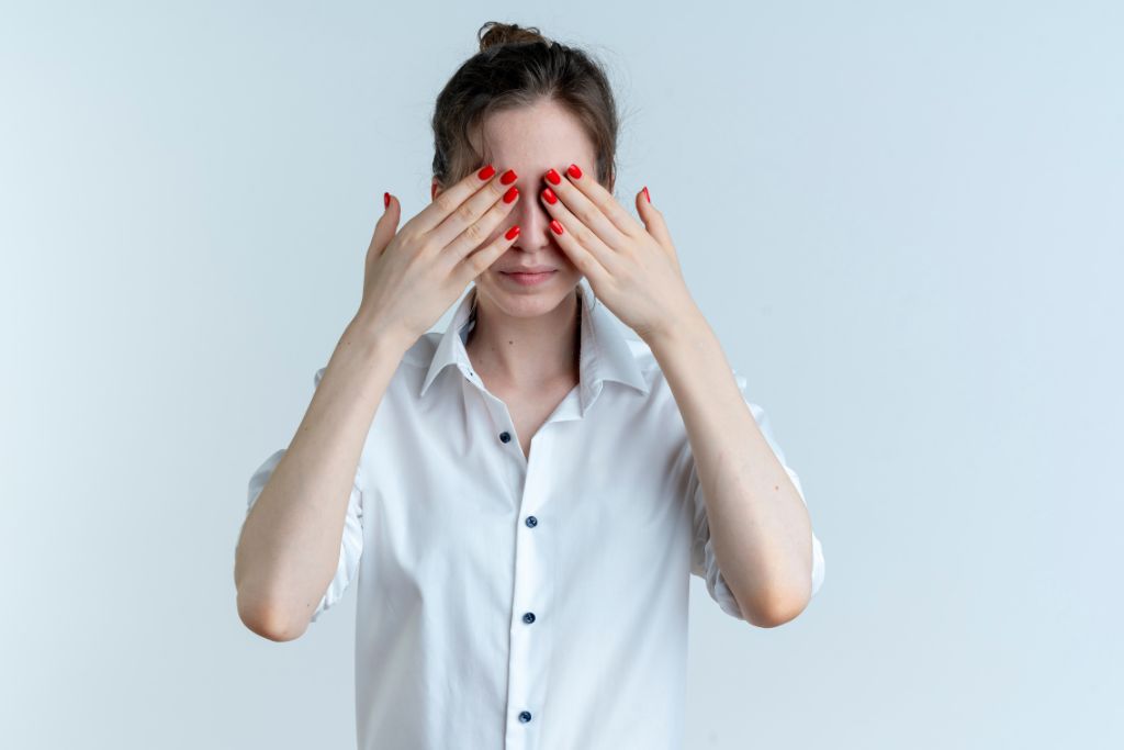 Dry Eye Syndrome: How to Prevent and Treat It with Simple Self-Care Methods