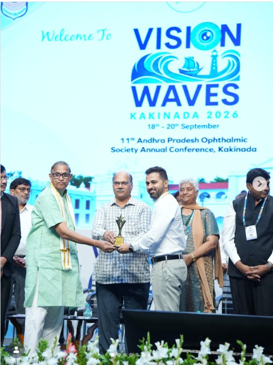 Dr Tushar Grover Receives JOCR Young Achievers Award