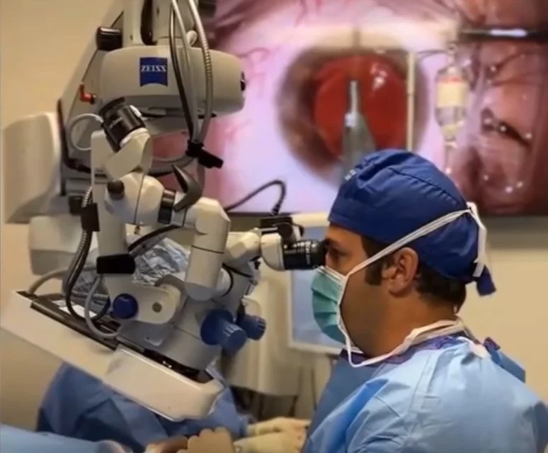 How Long Does ICL Surgery Take? {Doctor Guide}