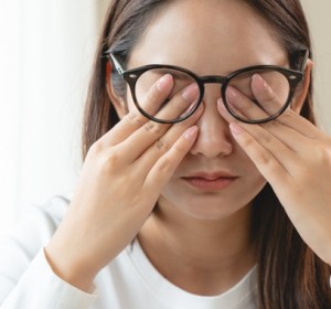 Top 5 Eye Exercises to Remove Glasses {Detailed Guide}